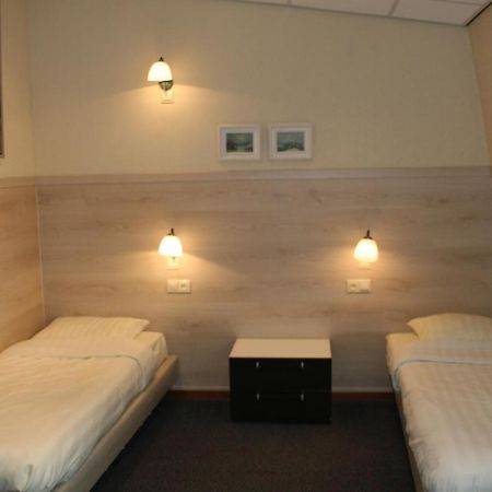 Hotel Het Galjoen Dronten Exterior photo