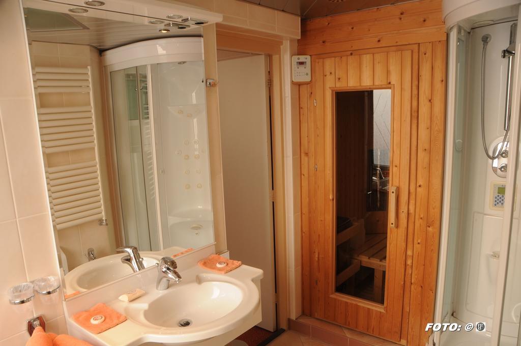 Hotel Het Galjoen Dronten Room photo