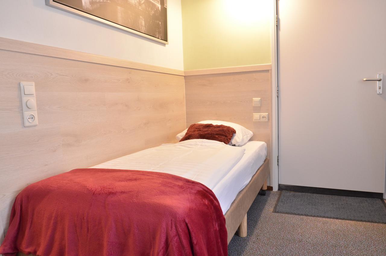 Hotel Het Galjoen Dronten Exterior photo
